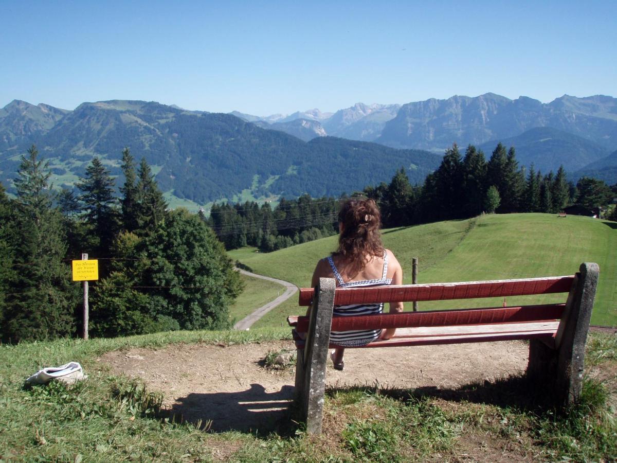 Hotel Alpengasthof Brueggele Alberschwende Esterno foto